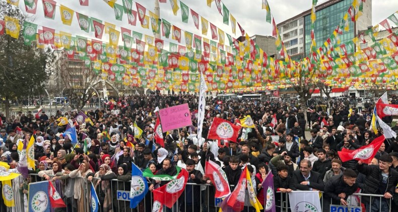 DEM Parti Eş Genel Başkanı Bakırhan, Siirt’te Mitinge Katıldı