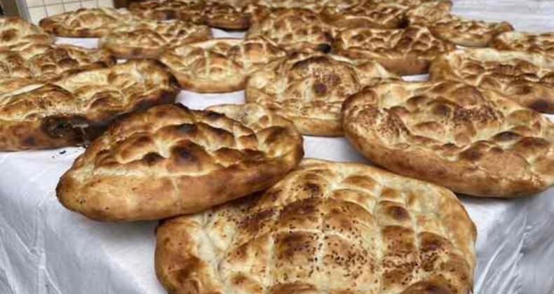 Adana’da Ramazan Pidesi 16 Liradan Satılacak