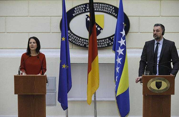 Almanya: Bosna Hersek'in AB'ye Bir Bütün Olarak Girmesini İstiyoruz 2 almanya bosna hersekin abye bir butun olarak girmesini istiyoruz 2 R4Wf3eOi