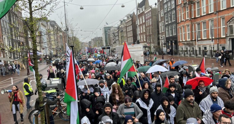 Avrupa’da Gazze’ye Destek Gösterileri Büyüyerek Devam Ediyor
