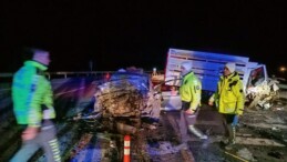 Bingöl’de Feci Çarpışma: 2 Ölü, 5 Yaralı