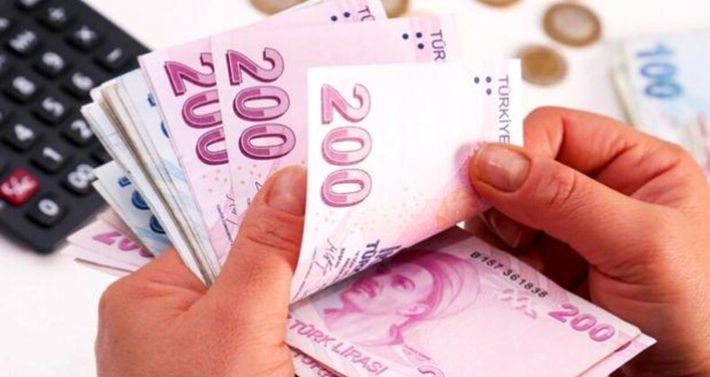 Emekliye Seyyanen Zam Gelecek mi? AK Parti’den Açıklama Geldi