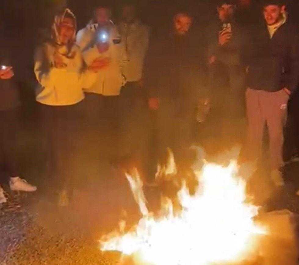 Eski Eşi Tarafından Öldürülen Mervegül'ün Gelinliğini Annesi Yaktı 1 eski esi tarafindan oldurulen mervegulun gelinligini annesi yakti 1
