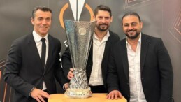 Galatasaray’ın Efsaneleri 24 Yıl Sonra UEFA Kupası’yla Buluştu