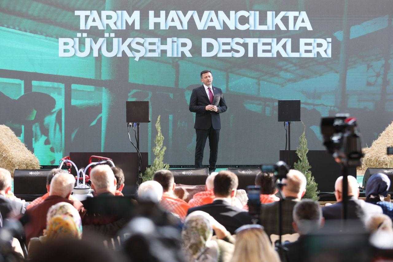Hamza Dağ'dan İzmirli Tarımcılara Müjde! Projeleri Tek Tek Sıraladı 1 hamza dagdan izmirli tarimcilara mujde projeleri tek tek siraladi 1 MsjFFwpr