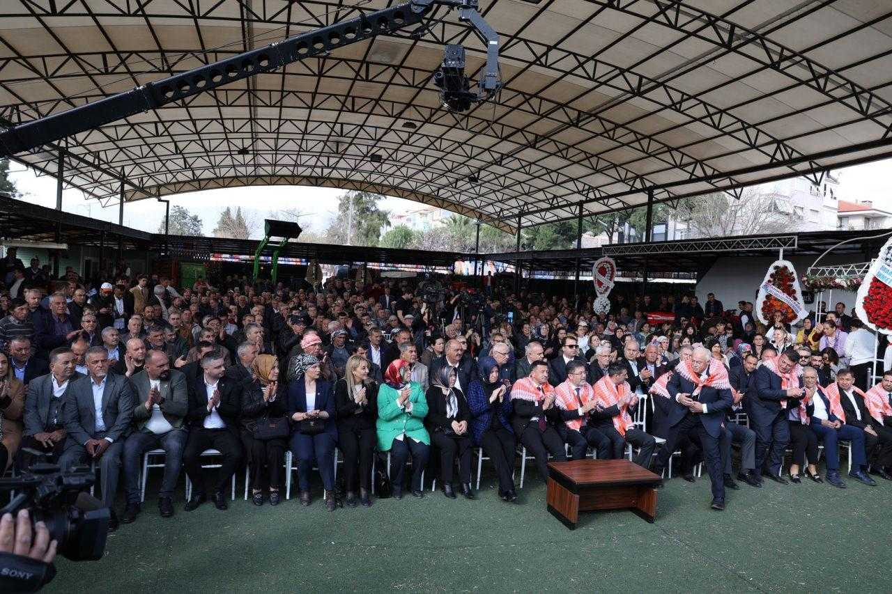 Hamza Dağ'dan İzmirli Tarımcılara Müjde! Projeleri Tek Tek Sıraladı 4 hamza dagdan izmirli tarimcilara mujde projeleri tek tek siraladi 4