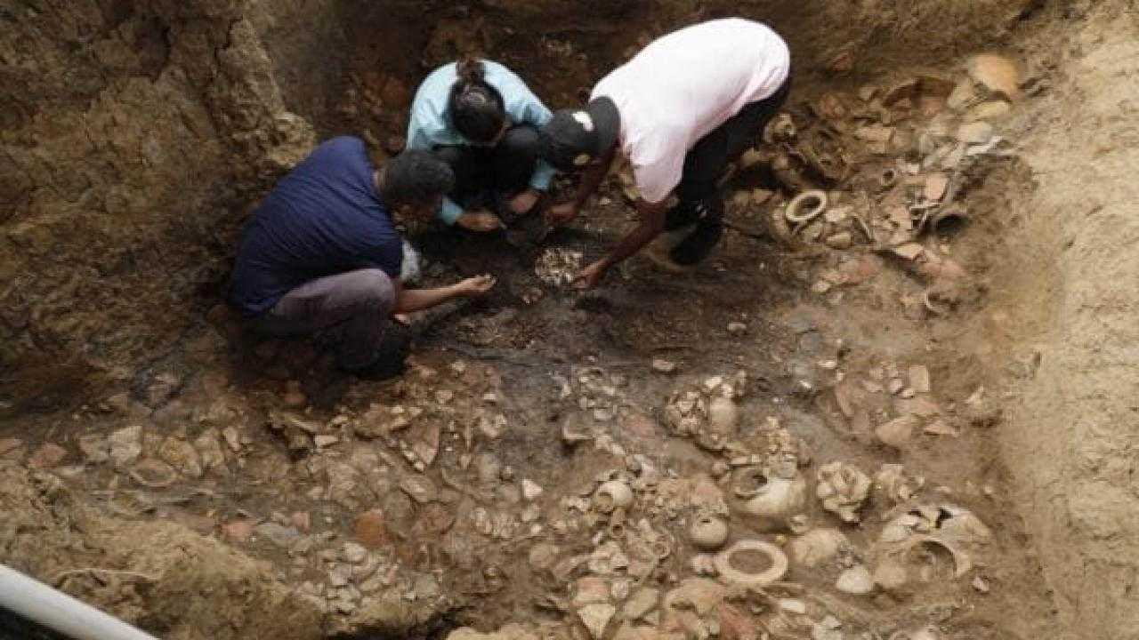 Panama’da 2 Ceset ve Altın Dolu 1300 Yıllık Mezar Bulundu 1 panamada 2 ceset ve altin dolu 1300 yillik mezar bulundu 1 7iWVBrpl