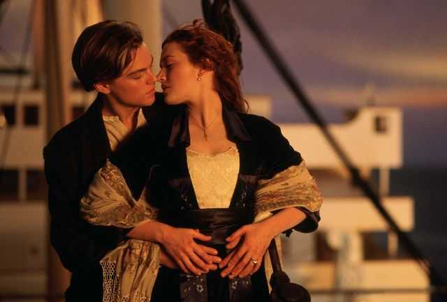Titanic Filminin İkonik Kapı Çerçevesi Rekor Fiyata Satıldı! 4 rehost 2f2016 2f9 2f13 2f04298254 0c22 4cec bba1 a85bcb0d31c1 1493402380