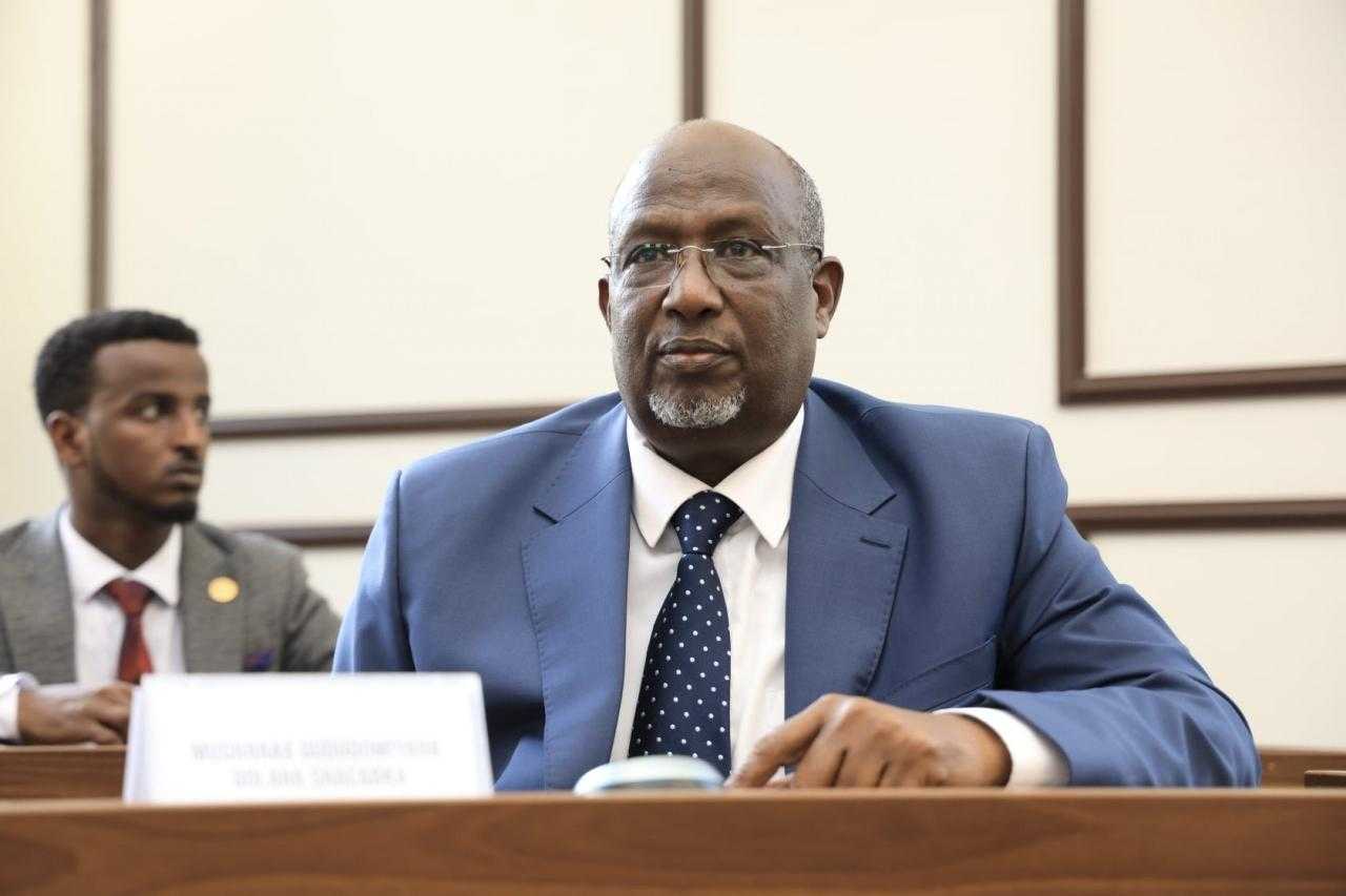 Somali'de Cumhurbaşkanı ve Milletvekillerini Bundan Sonra Halk Seçecek 1 somalide cumhurbaskani ve milletvekillerini bundan sonra halk sececek 1 w6ecNvcg