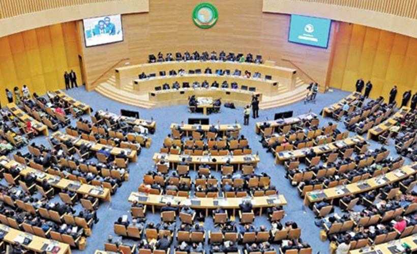 Somali'de Cumhurbaşkanı ve Milletvekillerini Bundan Sonra Halk Seçecek 4 somalide cumhurbaskani ve milletvekillerini bundan sonra halk sececek 4 QcEDeu4H