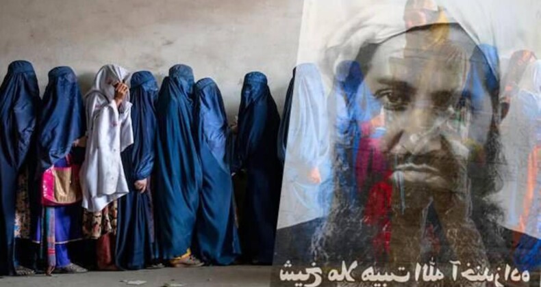 Taliban Liderinden Kadınları Recm Etme Fetvası