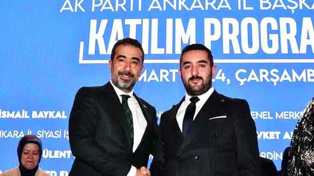 Yeniden Refah'ta Toplu İstifa: İl Başkanı ve Birçok İlçe Başkanı AK Parti'ye Katıldı 2 yeniden refahta toplu istifa il baskani ve bircok ilce baskani ak partiye katildi 2