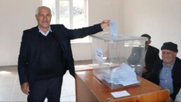 18 Seçmenli Köyüne 7’nci Kez Muhtar Oldu