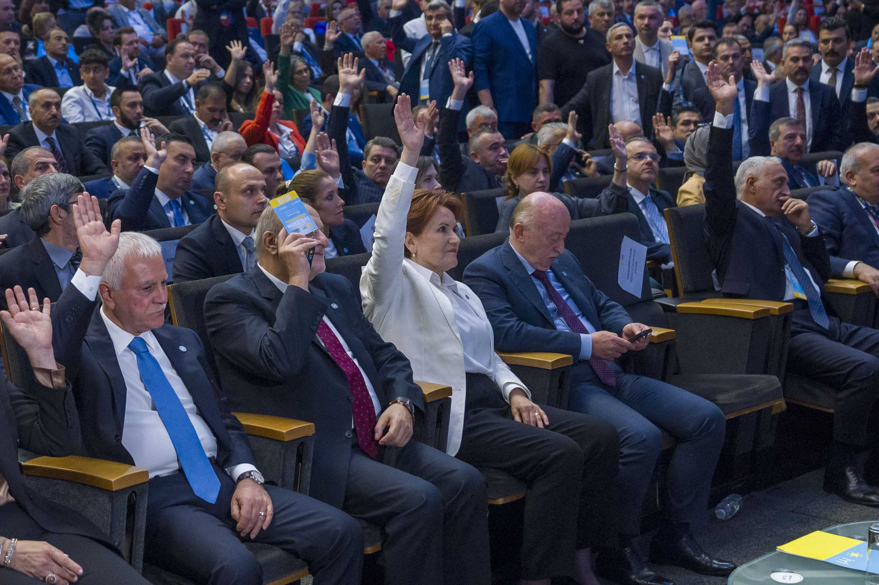 İYİ Parti'de Yeni Dönem: Meral Akşener Veda Etti, Yeni Lider Kim Olacak? 1 AA 20240427 34394523 34394522 IYI PARTI 5 OLAGANUSTU KURULTAYI