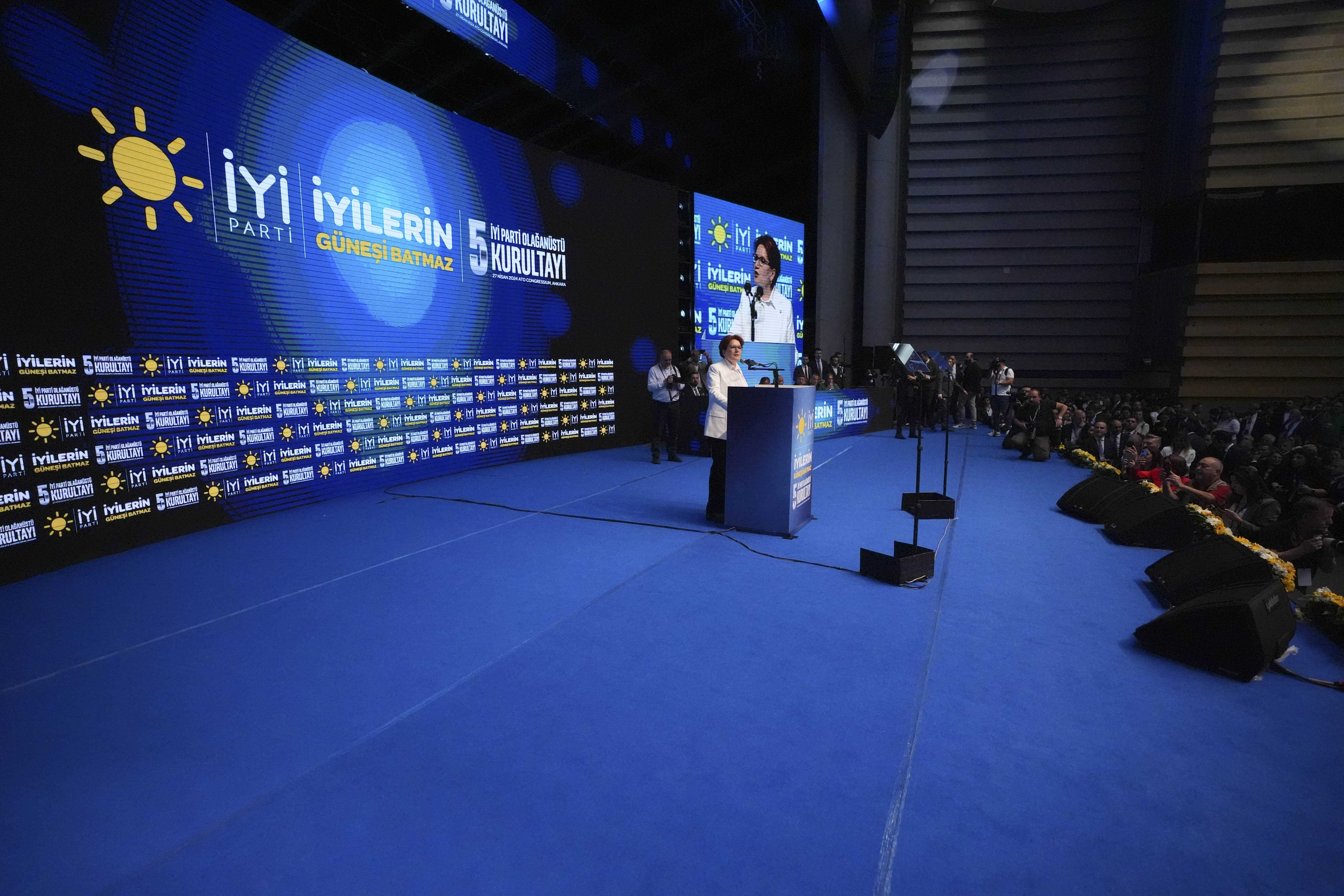İYİ Parti'de Yeni Dönem: Meral Akşener Veda Etti, Yeni Lider Kim Olacak? 5 AA 20240427 34395064 34395056 IYI PARTI 5 OLAGANUSTU KURULTAYI