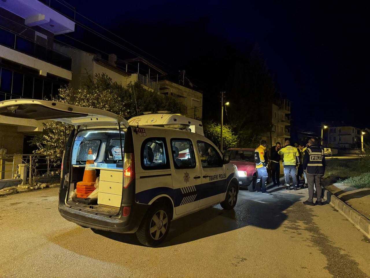 Burdur'da "Dur" İhtarına Uymayan Alkollü Sürücüye 7 Bin 945 Lira Ceza 1 burdurda dur ihtarina uymayan alkollu surucuye 7 bin 945 lira ceza 1 fJUkiqe5