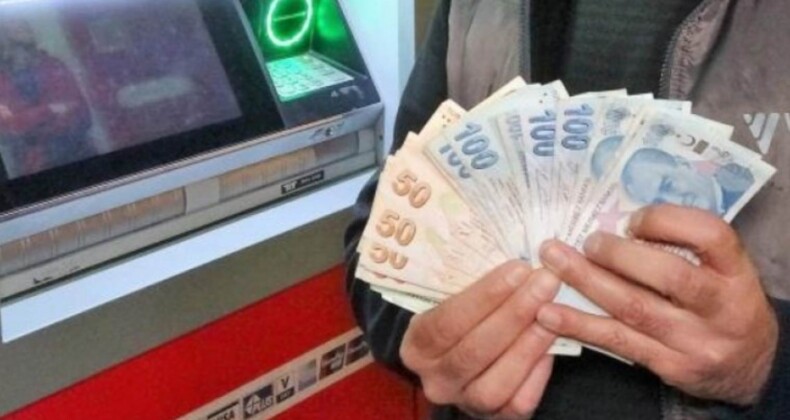 Emeklilere Bayram İkramiyesi İçin Zam Teklifi Meclis’te!