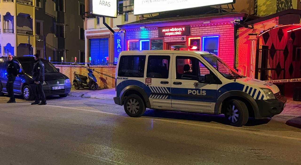 ispartada gece kulubunde silahli kavga bir kisi oldu 2