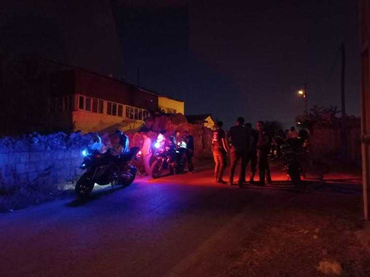 Komşularıyla Kavga Eden Ünlü Sanatçıya Ceza 5 komsulariyla kavga eden unlu sanatciya ceza 1
