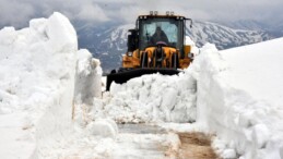 Nemrut Dağı’nda 6 Metrelik Karla Mücadele