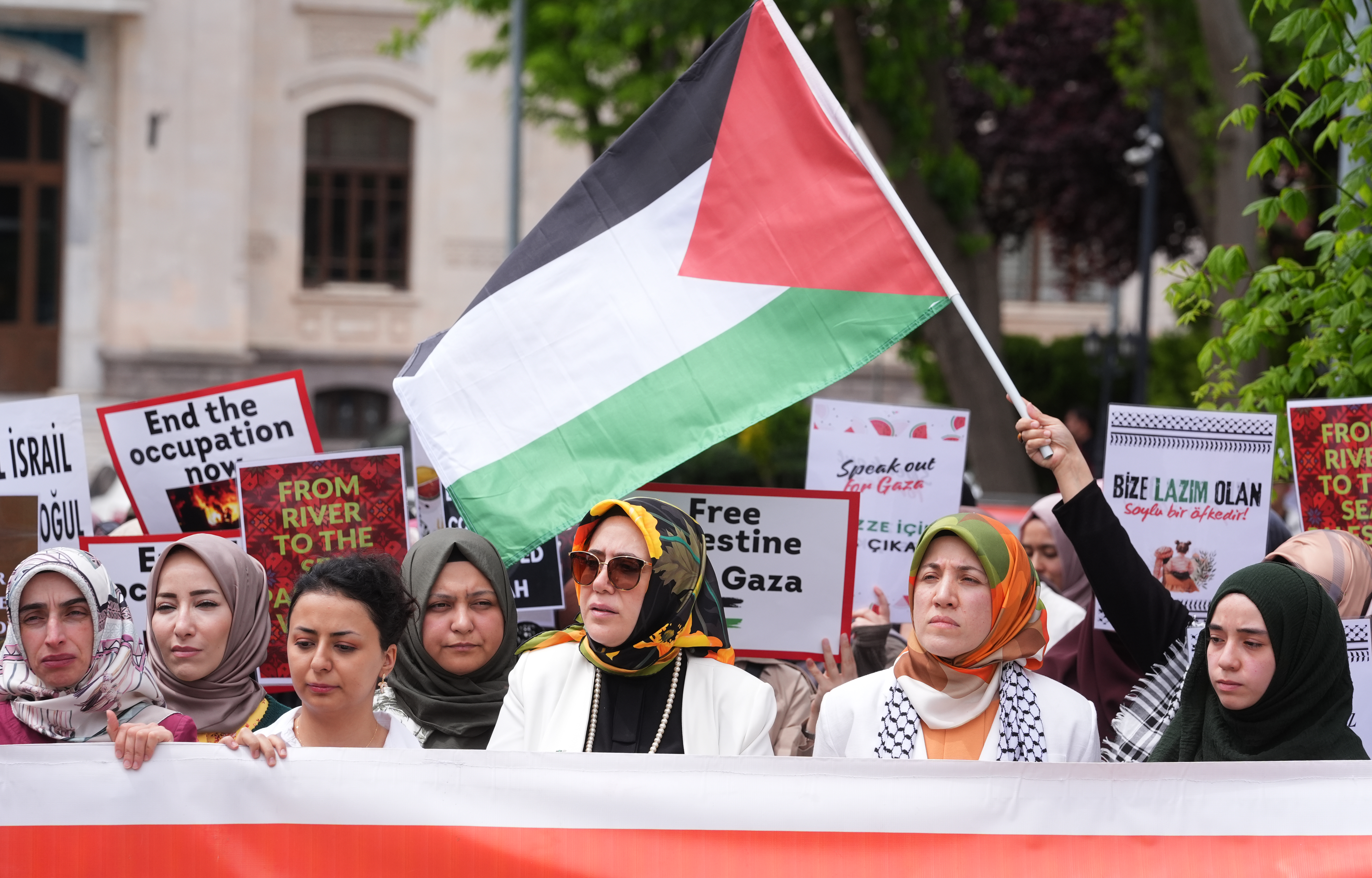 ASBÜ’de İsrail’in Gazze Saldırılarına Tepki: “İnsanlığa Karşı Suçlar” Protesto Edildi 4 AA 20240509 34512455 34512446 ASBUDE ISRAILIN SALDIRILARI PROTESTO EDILDI