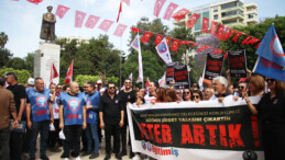 Türkiye’de Eğitimciler Ayakta: Okul Müdürü Cinayeti Ülke Çapında Protesto Edildi
