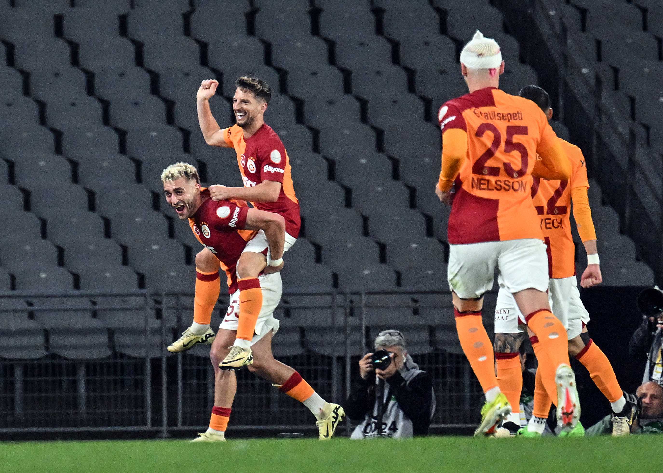 Derbide Dünya Devleri Akın Edecek! 25 Milyon Euro'luk Rekor Teklif Kapıda! 6 AA 20240512 34544551 34544549 VAVACARS FATIH KARAGUMRUKGALATASARAY