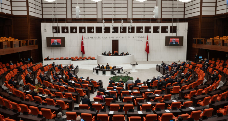 Meclis’te Yeni Haftada Yoğun Gündem