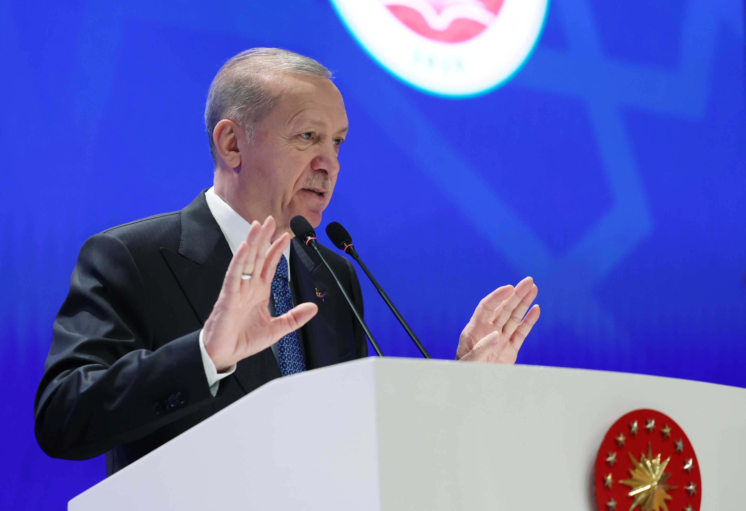 Erdoğan: "Darbecileri Unutmayacağız, Affetmeyeceğiz!" 5 AA 20240527 34697935 34697934 TURKIYE YUZYILI ANAYASASI SIVIL ANAYASA GUCLU TURKIYE SEMPOZYUMU