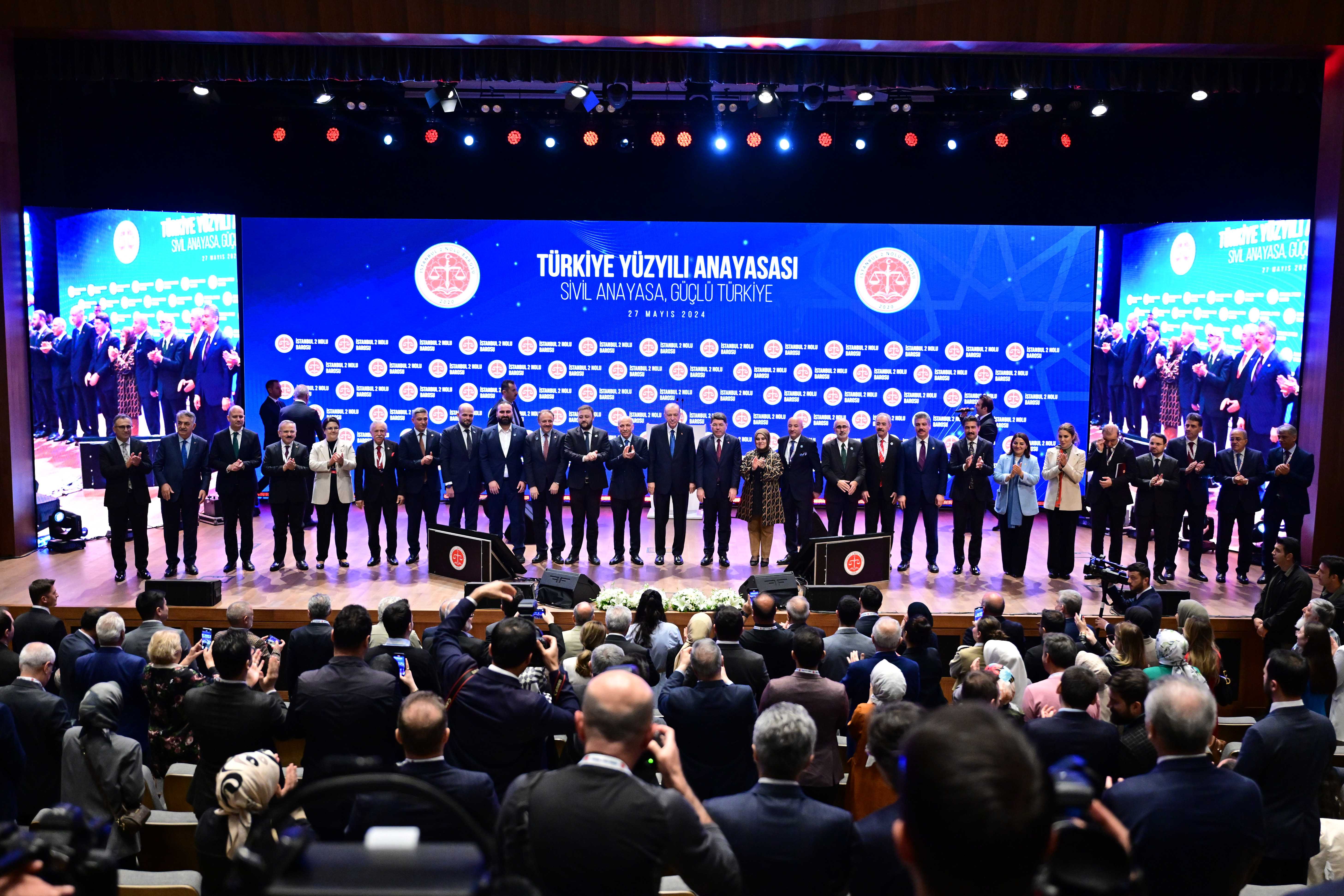 Erdoğan: "Darbecileri Unutmayacağız, Affetmeyeceğiz!" 3 AA 20240527 34698213 34698211 CUMHURBASKANI RECEP TAYYIP ERDOGAN