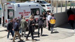 Van’da Askeri Araç Devrildi: 11 Yaralı