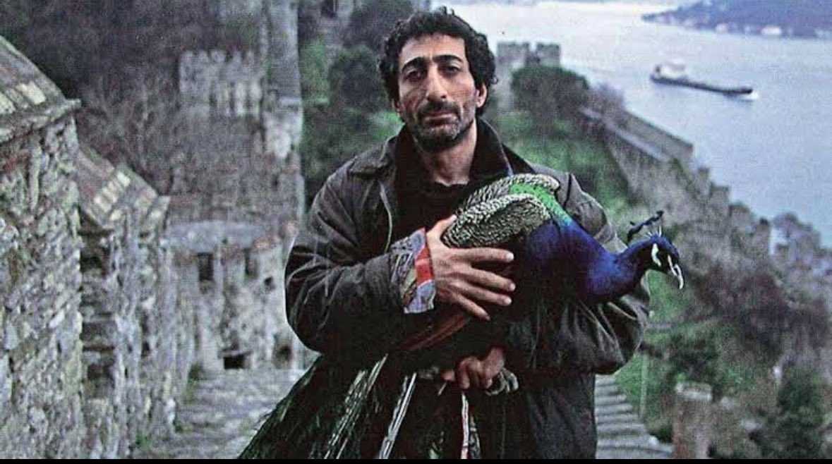 Sinema ve Tiyatro Dünyasının Acı Kaybı! Ahmet Uğurlu Hayatını Kaybetti 2