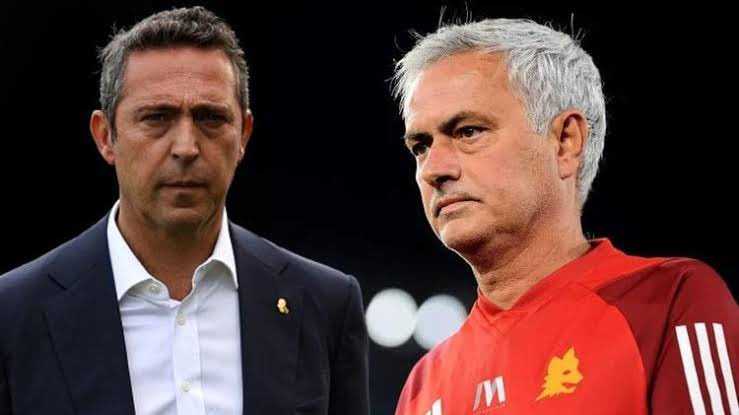 Jose Mourinho, Fenerbahçe ile Anlaştı!