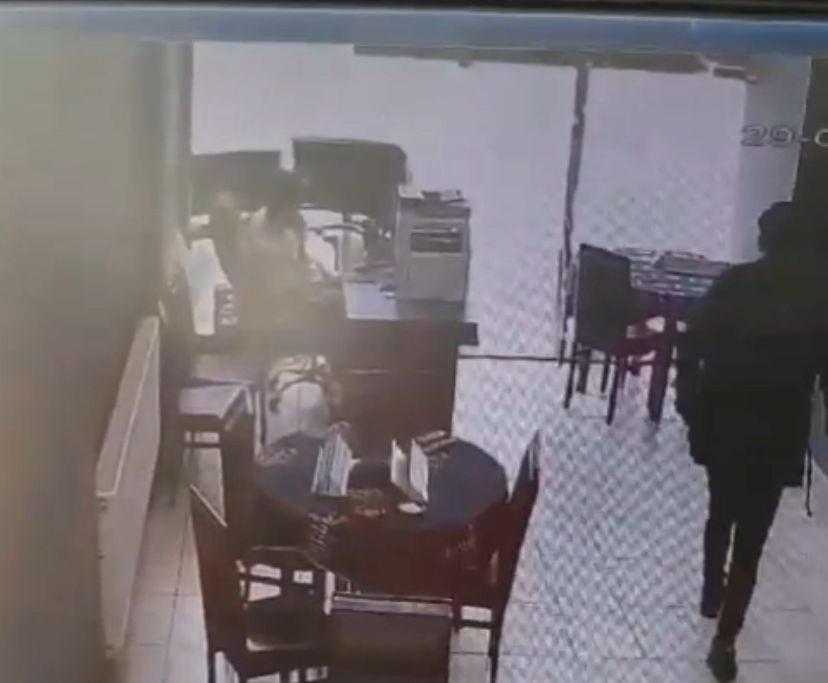 AK Partili Başkana bıçaklı saldırı! Ağır yaralandı 4 ak partili baskana bicakli saldiri agir yaralandi 4 H6Lcwh97