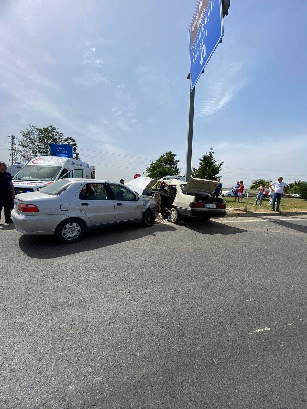 aydinda feci kaza cok sayida yarali var 1 eZHeZj8M