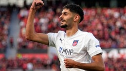 Bundesliga’da Orta Sıralar Karıştı! Eren Dinkçi İki Takımı da Yaktı