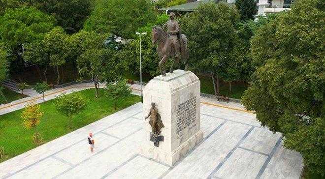 CHP'li İBB, Kurul Kararını Yok Saydı: Cemevine ‘Hassasiyet’, Tarihi Camiye ‘Ret’ 2 chpli ibb kurul kararini yok saydi cemevine hassasiyet tarihi camiye ret 2 NOycQk8G