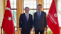 Davutoğlu’ndan İmamoğlu’na Ziyaret: Bir Bilim Adamı Olarak Söylüyorum…