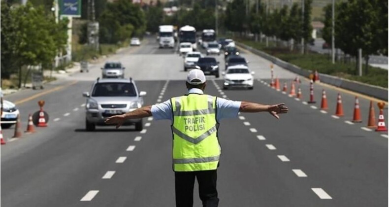 Emniyet Müdürlüğü 1 Mayıs’ta Trafiğe Kapalı Olacak Yolları Duyurdu