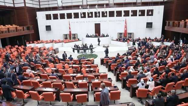 Fahiş Fiyat ve Stokçuluk Cezalarını Artıran Kanun Teklifi Yasalaştı