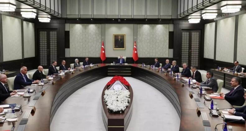 Kabine Bugün Toplanıyor! Masada Önemli Başlıklar