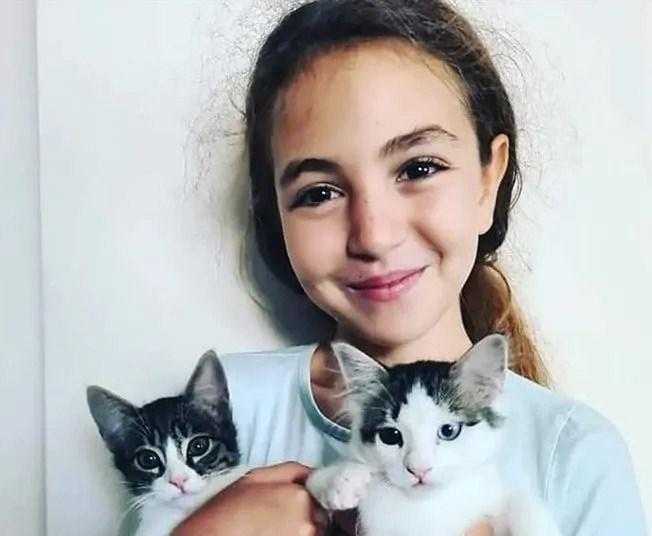 Mahra Pınar'ın ailesinden başıboş köpek düzenlemesine destek: Başka Mahralar ölmesin 3 mahra pinarin ailesinden basibos kopek duzenlemesine destek baska mahralar olmesin 3 84J7QwJO