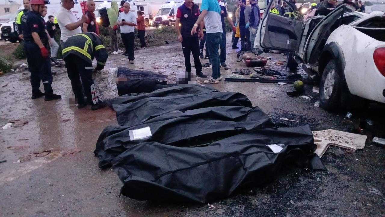mersinde zincirleme kaza 10 olu 39 yarali 4 nq8eRAMb