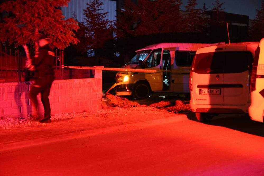 Minibüs Kurşunlamanın Sebebi Düğün Kavgası Çıktı 1 minibus kursunlamanin sebebi dugun kavgasi cikti 1 WWBA1ZnC