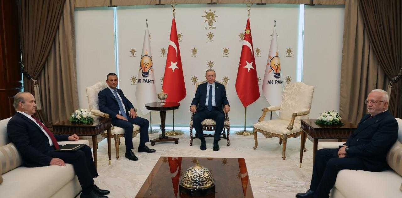 Namık Tan'ın İsmi Çok Konuşulmuştu, Özgür Özel Öneren İsmi Açıkladı 1 namik tanin ismi cok konusulmustu ozgur ozel oneren ismi acikladi 1 UTSmseYG