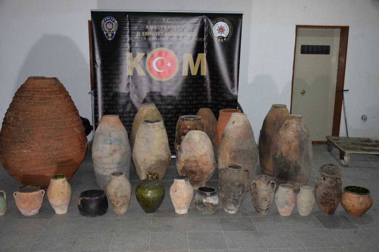 Amasya'da Roma ve Osmanlı Dönemine Ait 26 Küp Ele Geçirildi 1 roma ve osmanli donemine ait 26 kup ele gecirildi 1