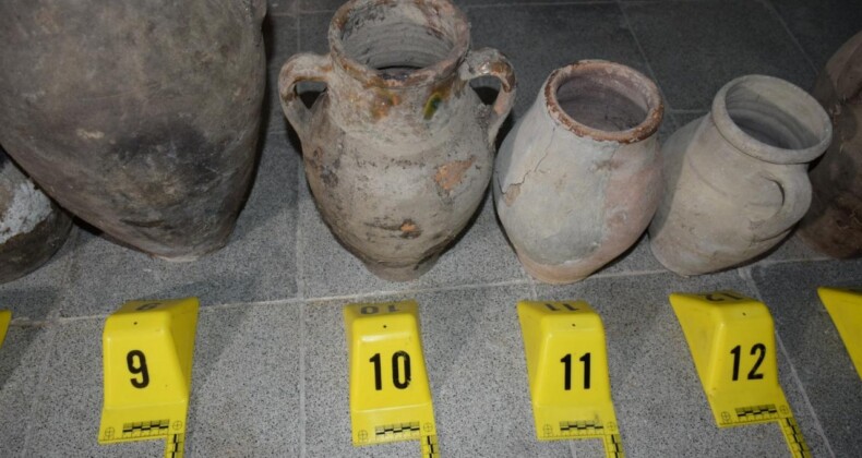 Amasya’da Roma ve Osmanlı Dönemine Ait 26 Küp Ele Geçirildi