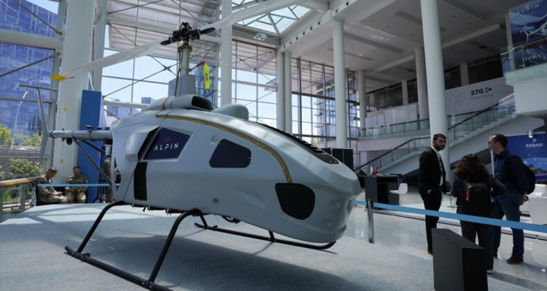 Türkiye’nin İnsansız Helikopteri ALPİN Denize İniyor!