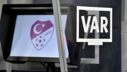 Galatasaray ve Fenerbahçe Maçlarının Yabancı VAR Hakemleri Açıklandı