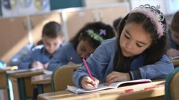 Yeni Müfredat Taslağına On Binlerce Öneri Geldi